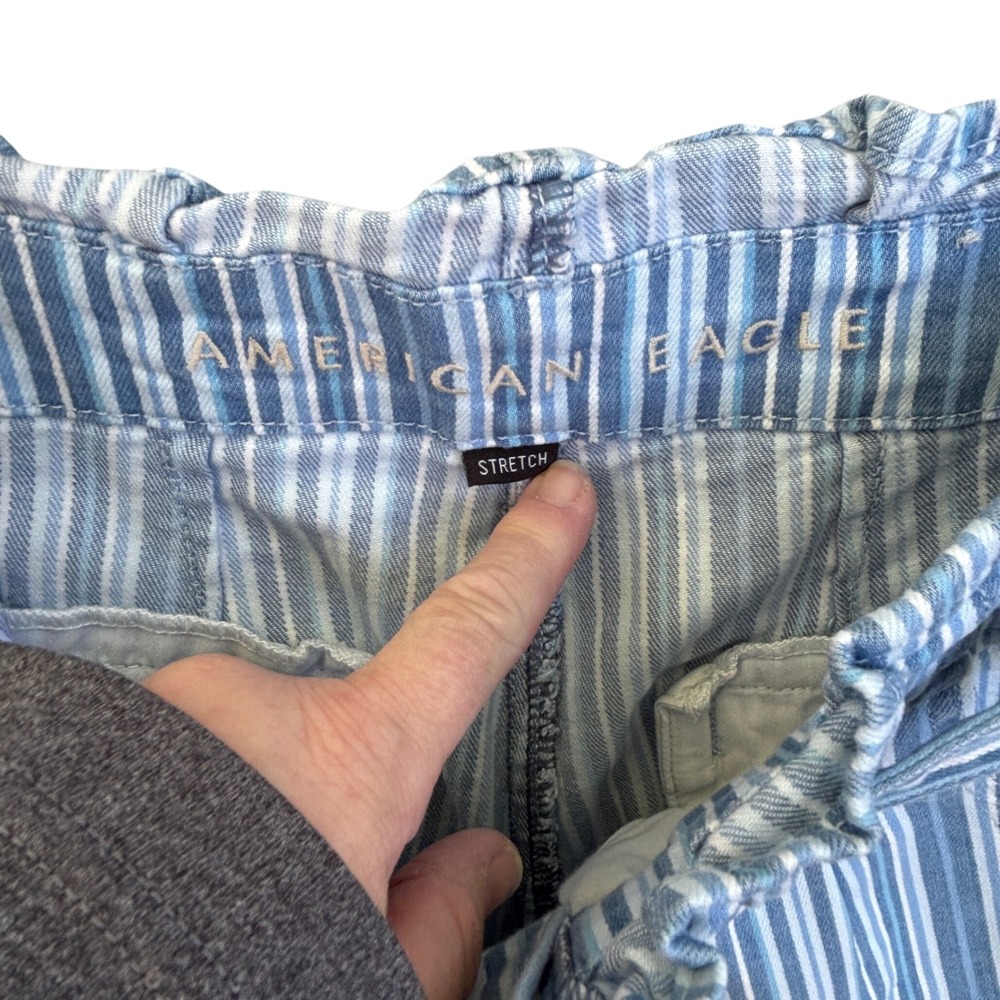 American Eagle Blue White Striped Paperbag Waist Shorts with Belt Size 6 - Picture 6 of 7